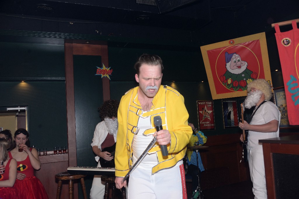 ../Images/Held op sokken feest 117.jpg